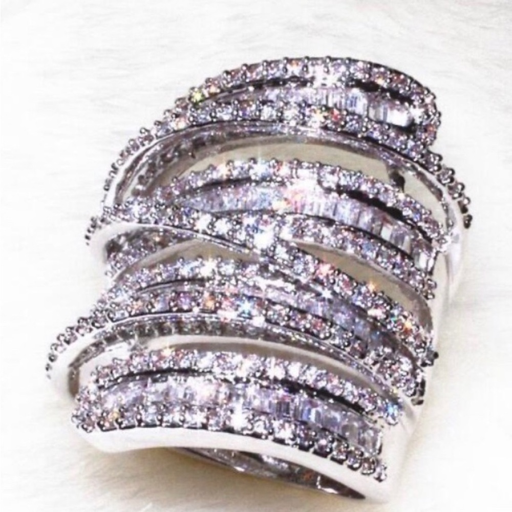NWT 6.4 Carat Sterling Silver Simulated Diamond Wide Band Wrap Ring